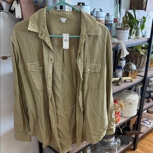 aerie Olive Green Lightweight Button-Up